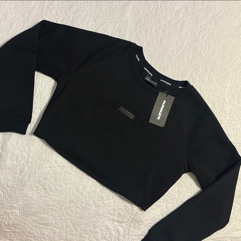 Alphalete Jet Black Cropped Long Sleeve